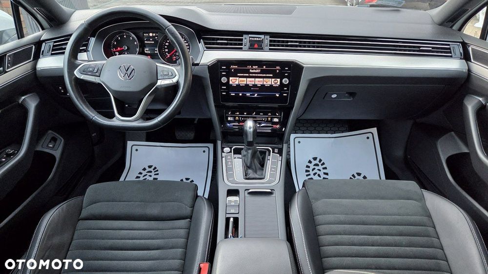 Volkswagen Passat 2.0 TSI Elegance DSG - 21