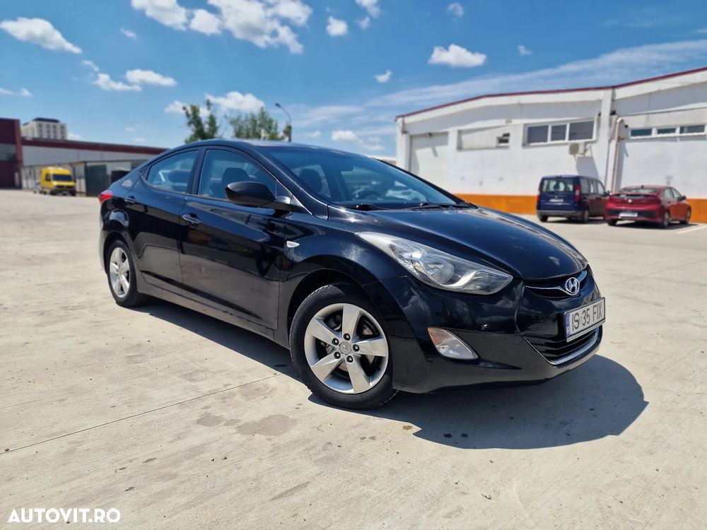 Hyundai Elantra 1.6 MPi Aut. Exclusive - 25