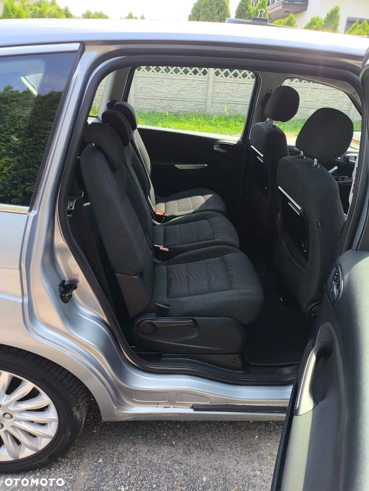 Ford S-Max - 18