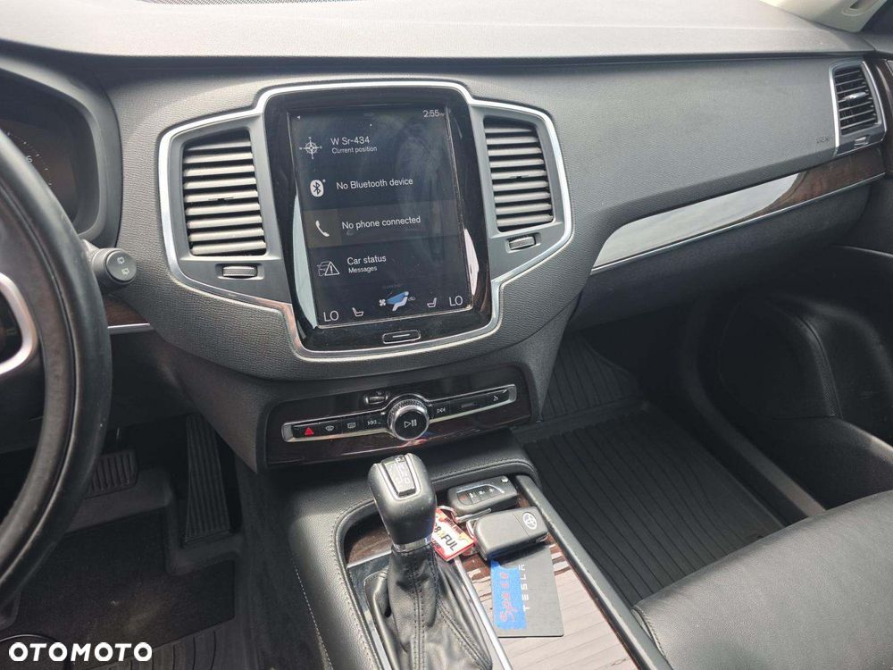 Volvo XC 90 - 10