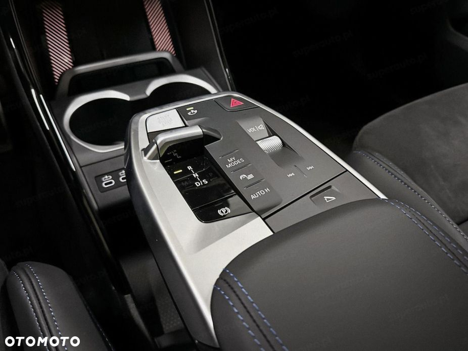 BMW X1 sDrive18d M Sport - 8