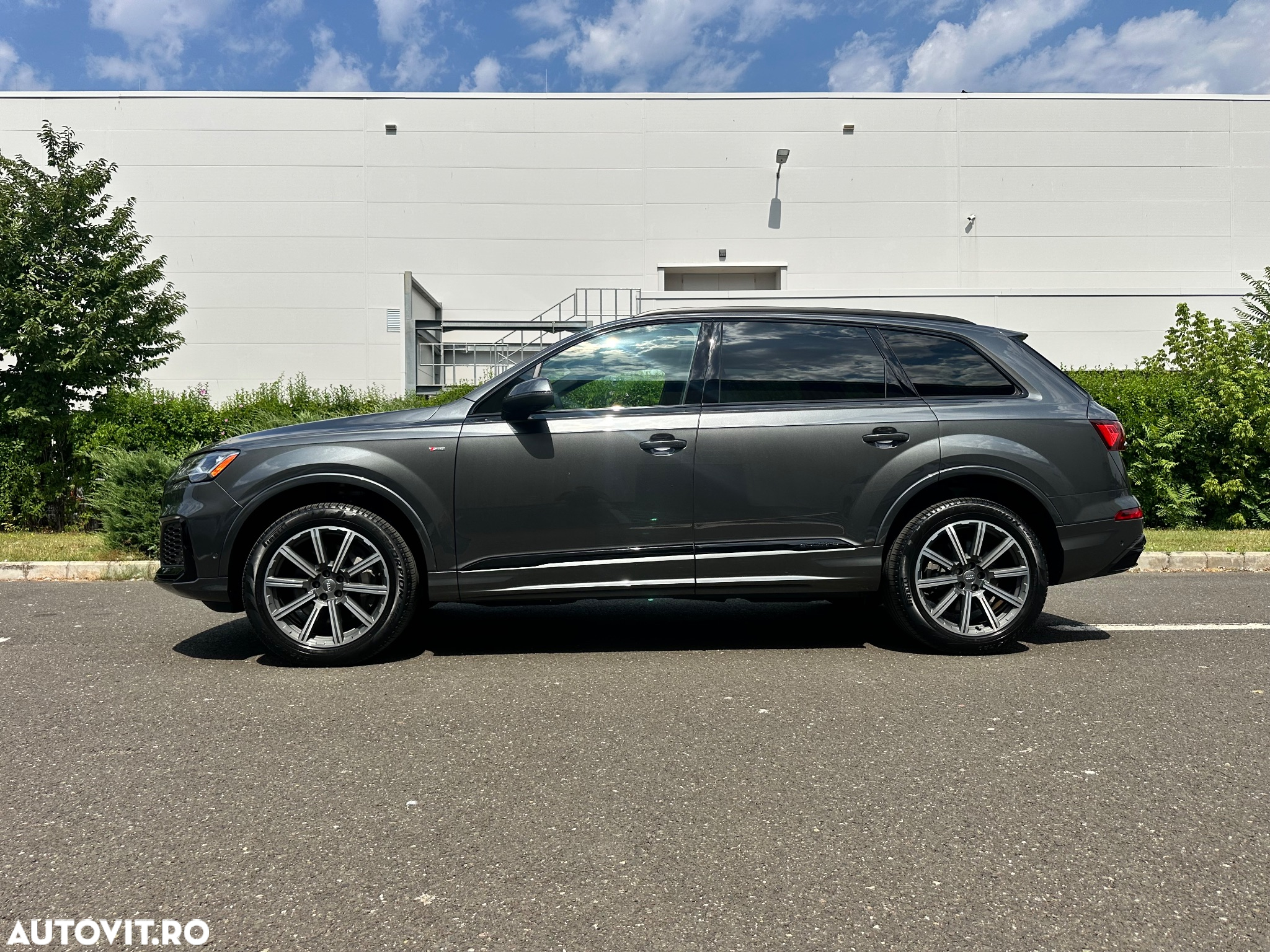 Audi Q7 55 TFSI quattro Tiptronic MHEV S Line - 2