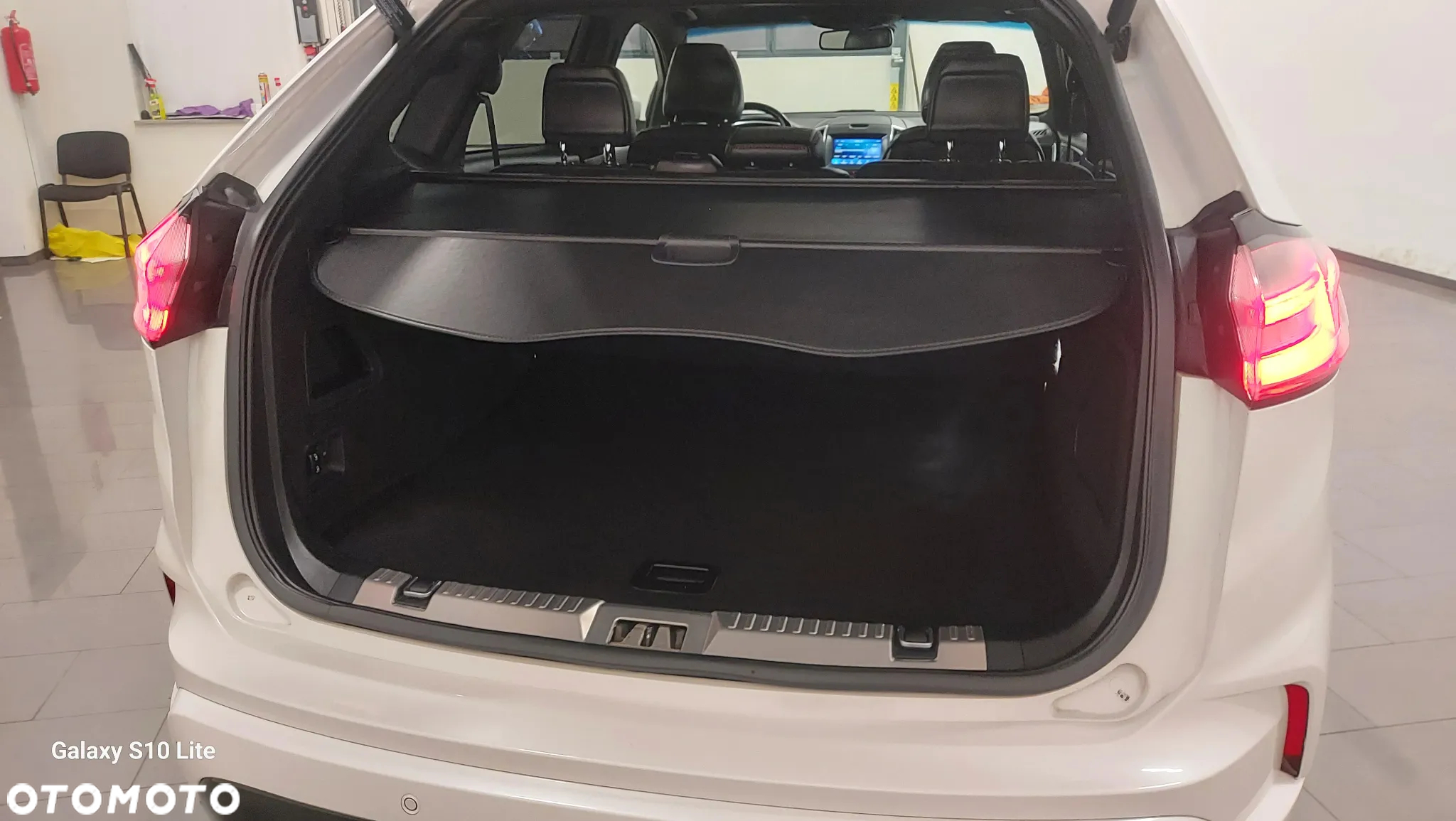 Ford Edge 2.0 EcoBlue Twin-Turbo 4WD ST-Line - 9