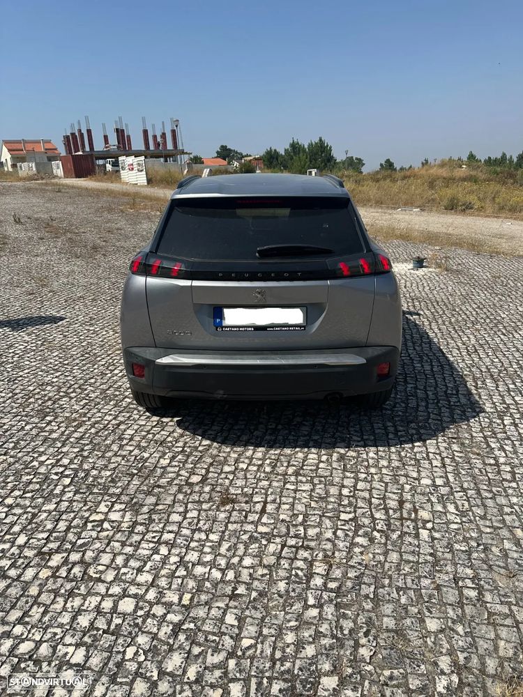 Peugeot 2008 - 5