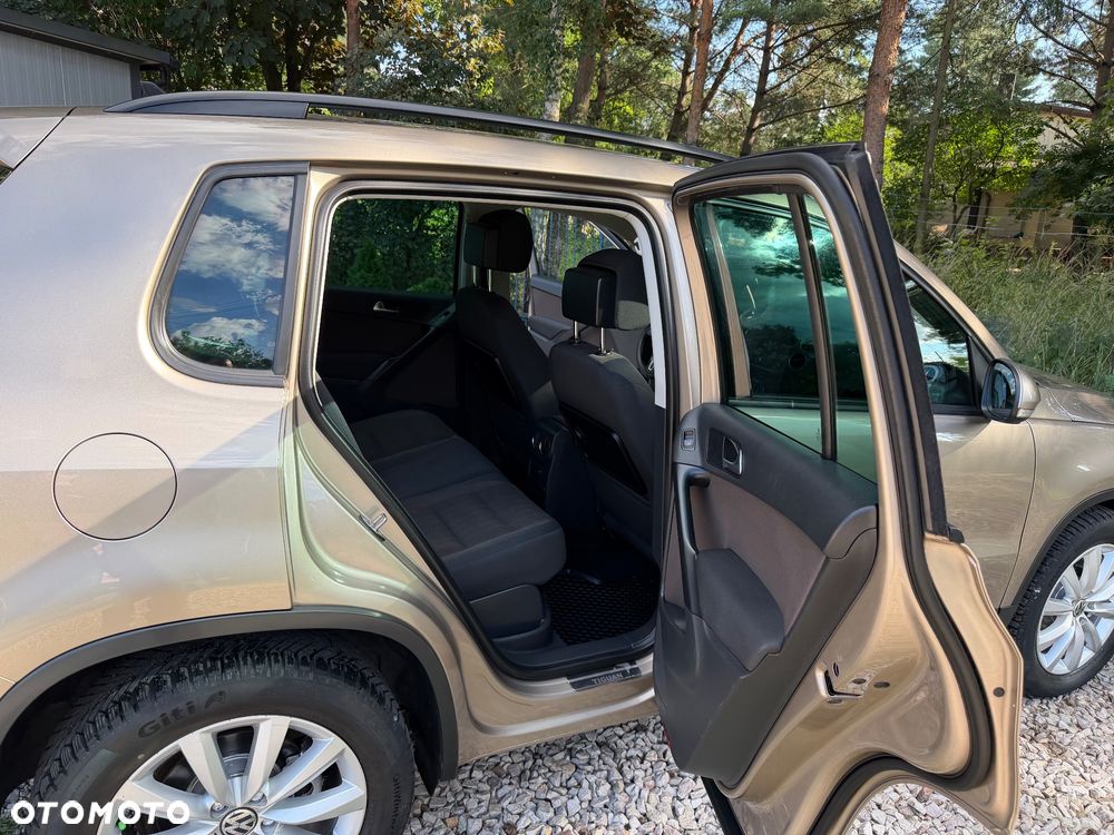 Volkswagen Tiguan - 16