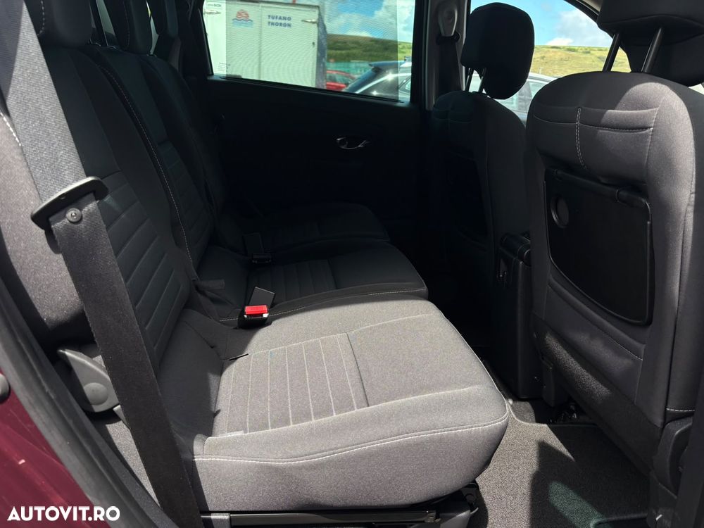 Renault Scenic - 35