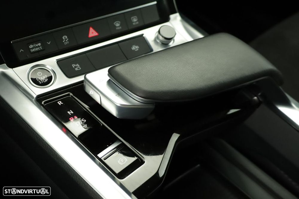 Audi Q8 e-Tron Sportback 55 quattro Advanced - 15