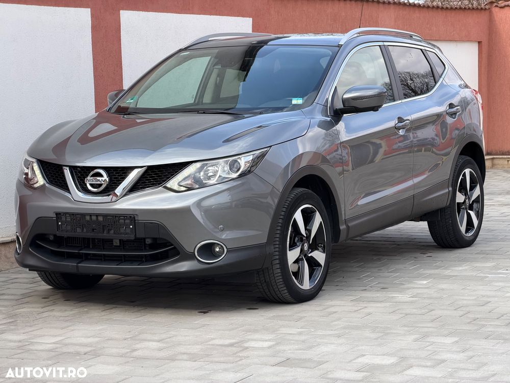 Nissan Qashqai 1.6 DCI Xtronic N-Connecta - 1