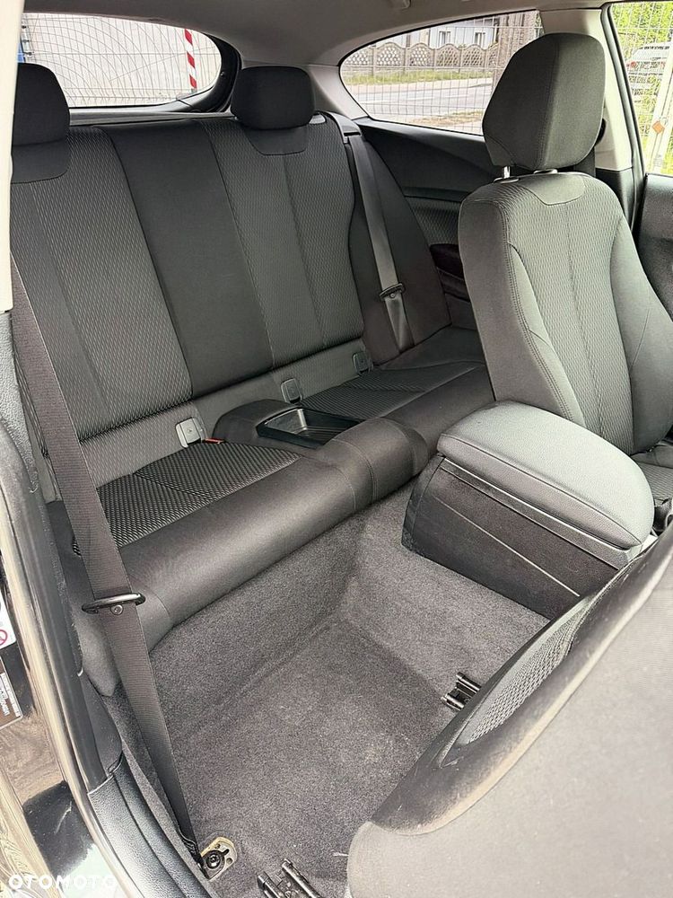 BMW Seria 1 - 13