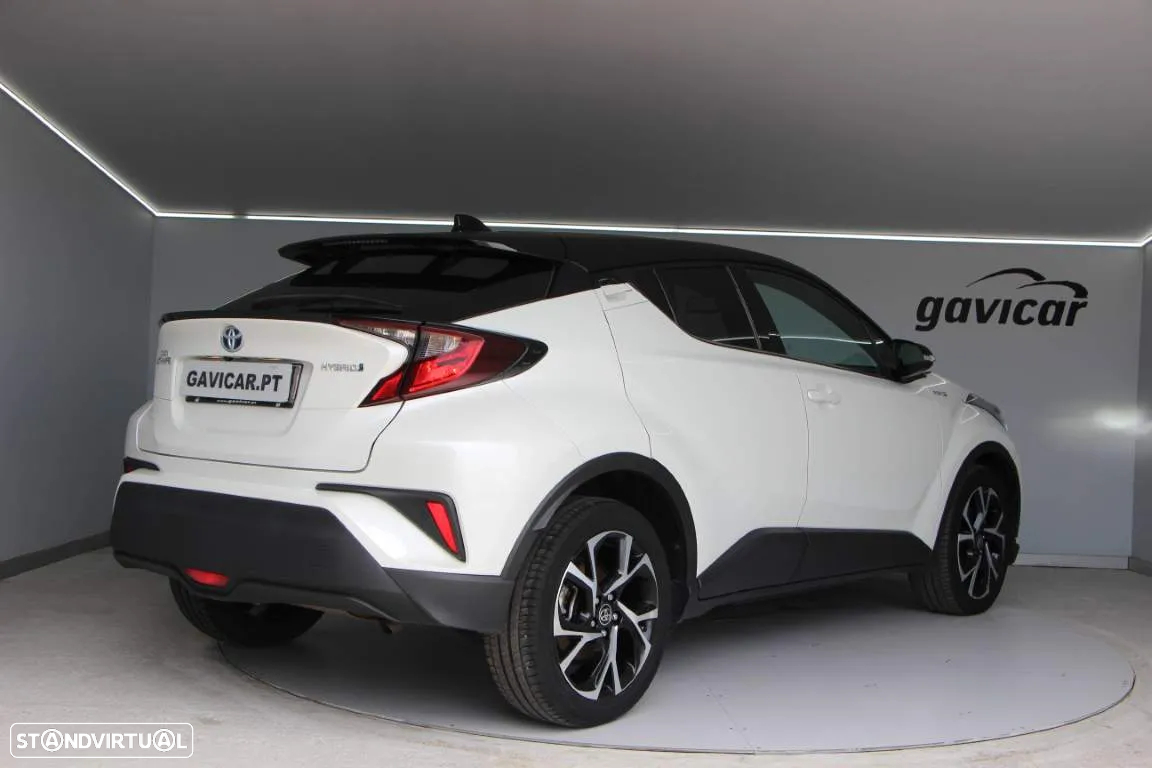 Toyota C-HR 1.8 Hybrid Square Collection - 21