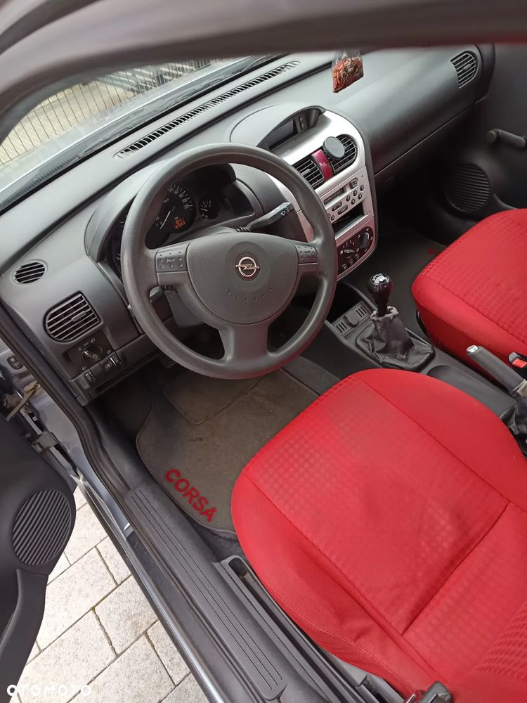 Opel Corsa 1.2 16V - 6