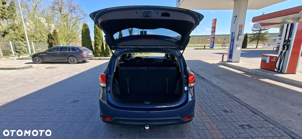 Kia Carens 1.6 GDI Edition 7 - 29