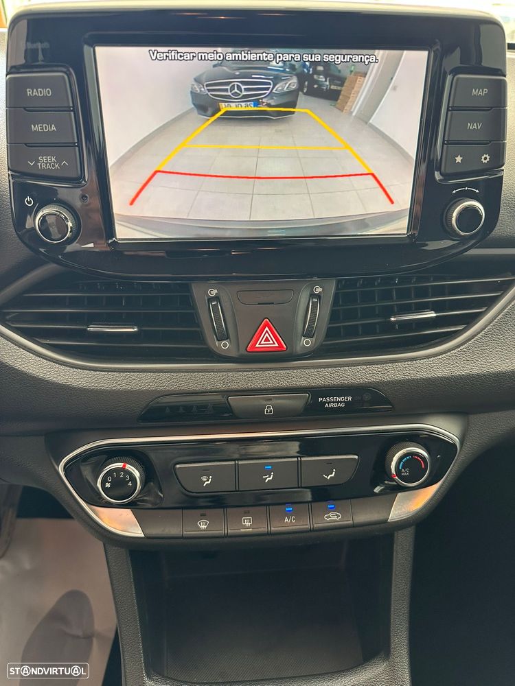 Hyundai i30 CW - 20