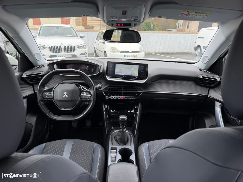 Peugeot 2008 1.2 PureTech Allure - 36