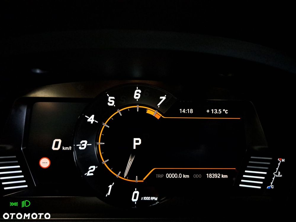 Toyota Supra 3.0 Turbo Executive - 29