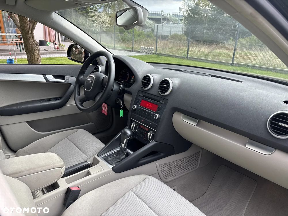 Audi A3 Sportback 1.4 TFSI Ambiente - 7