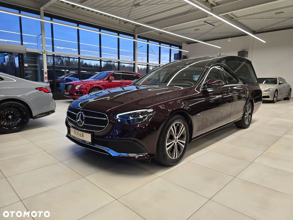 Mercedes-Benz Klasa E 200 Exclusive - 1