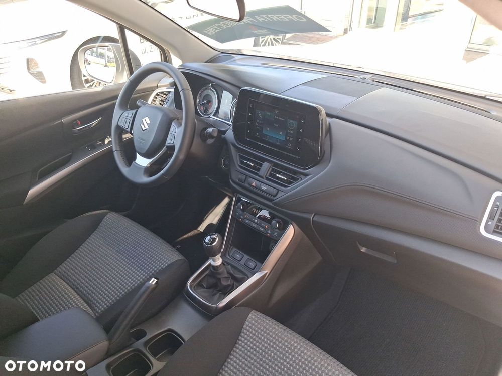 Suzuki SX4 S-Cross 1.4 SHVS Premium - 38