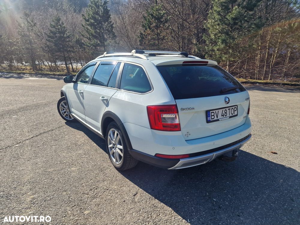 Skoda Octavia 2.0 TDI 4x4 DSG Scout - 3