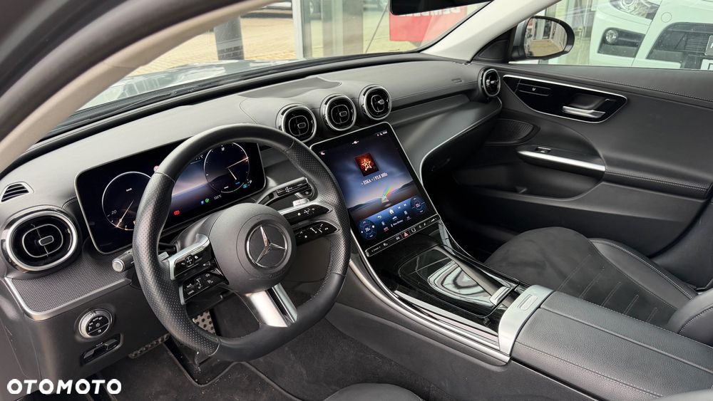 Mercedes-Benz Klasa C 200 9G-TRONIC - 38