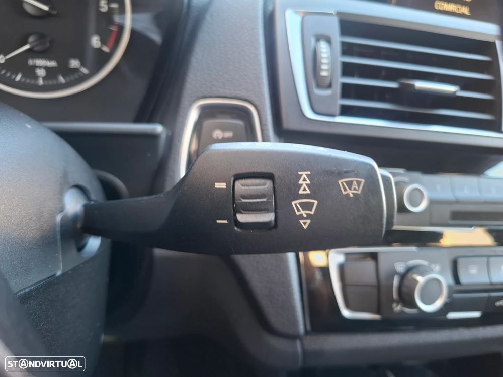 BMW 116 d EDynamics Advantage - 22