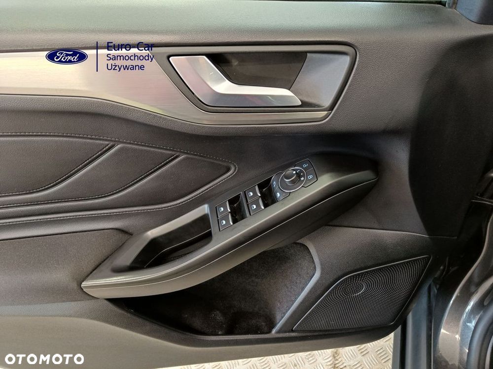 Ford Focus 1.5 EcoBlue STart-Stopp-System TITANIUM - 29