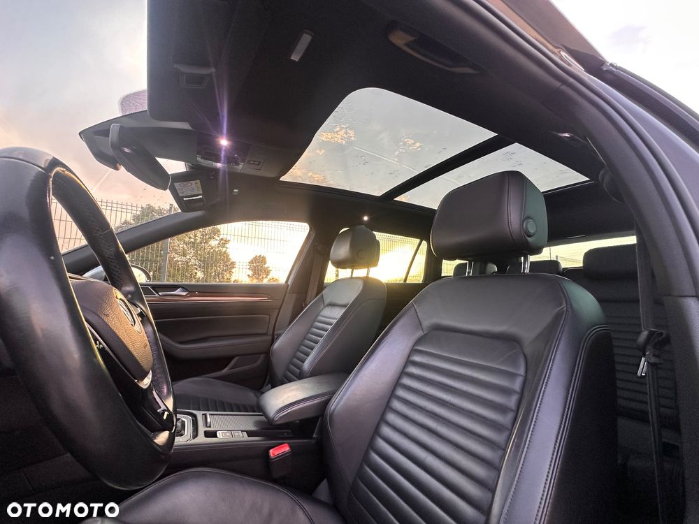 Volkswagen Passat Alltrack 2.0 TDI SCR 4Motion DSG - 16