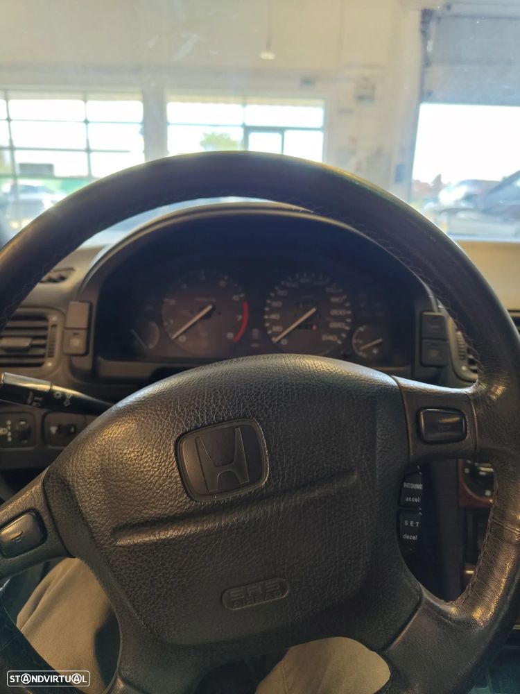 Honda Accord 2.0i ES - 9