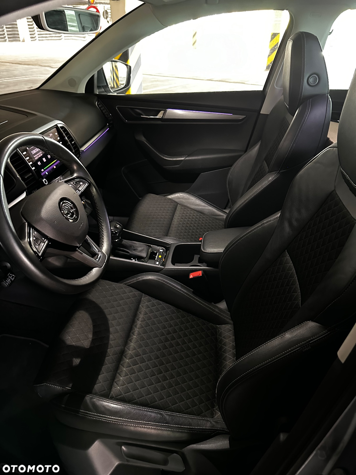 Skoda Karoq 1.6 TDI SCR 4x2 Style DSG - 11