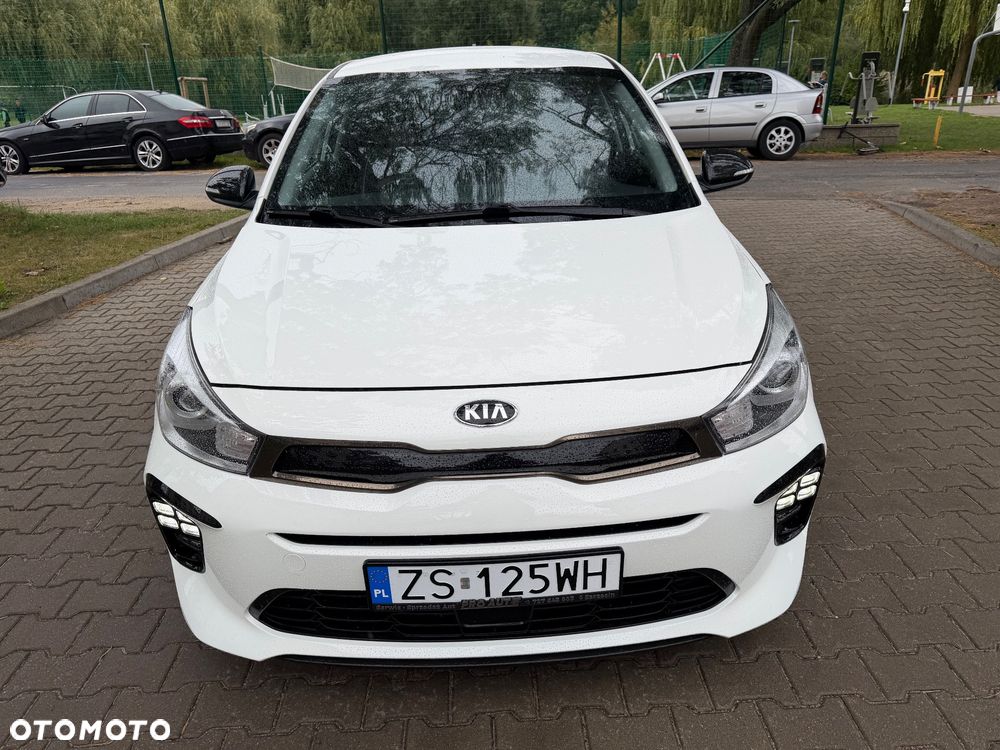 Kia Rio 1.0 T-GDI 120 DCT7 GT Line - 10