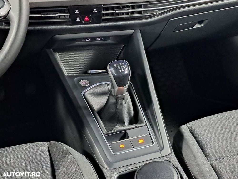 Volkswagen Golf - 25