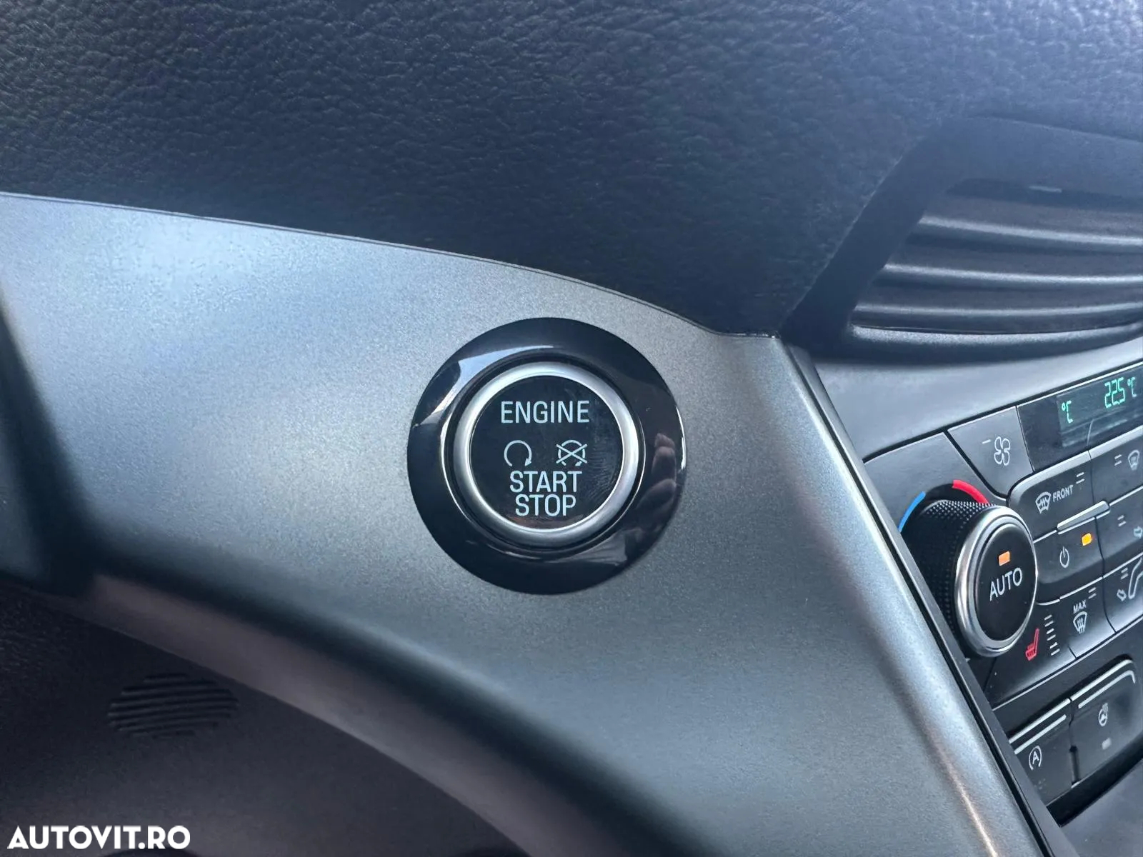 Ford Kuga 2.0 TDCi 4WD Powershift Titanium - 21