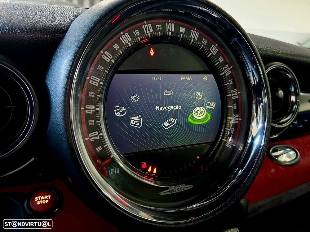 MINI Clubman John Cooper Works - 9