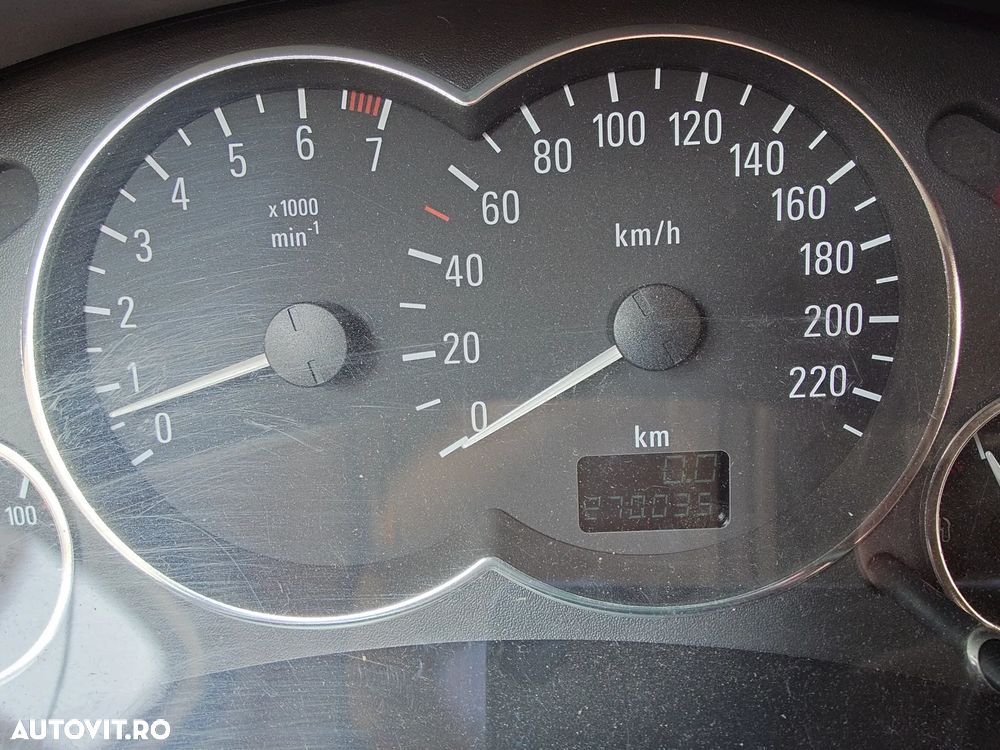 Opel Meriva 1.6i Cosmo - 5