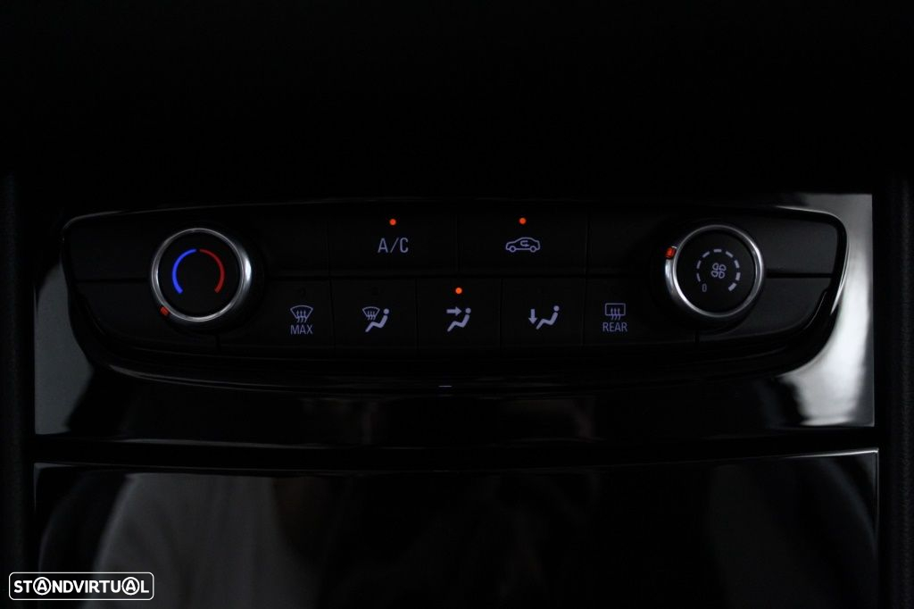 Opel Grandland X 1.2 T GS Line - 28