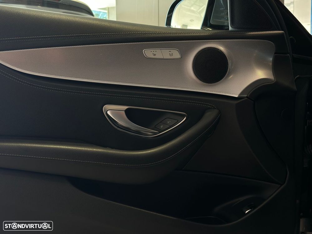 Mercedes-Benz E 220 d AMG Line - 12