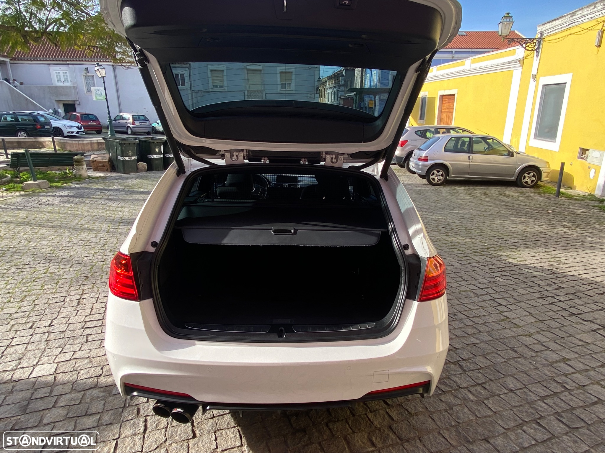 BMW 318 d Touring Pack M - 37