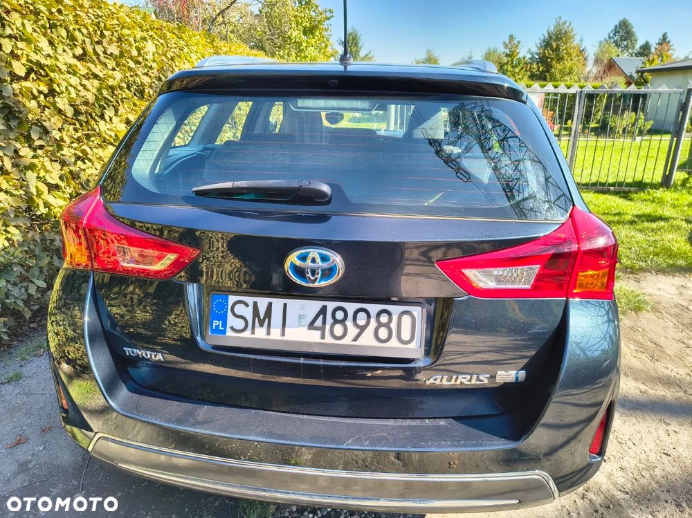 Toyota Auris 2013 photo 4