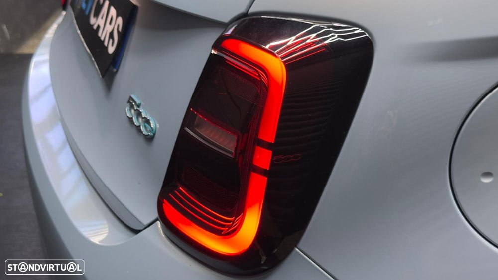 Fiat 500e La Prima - 14