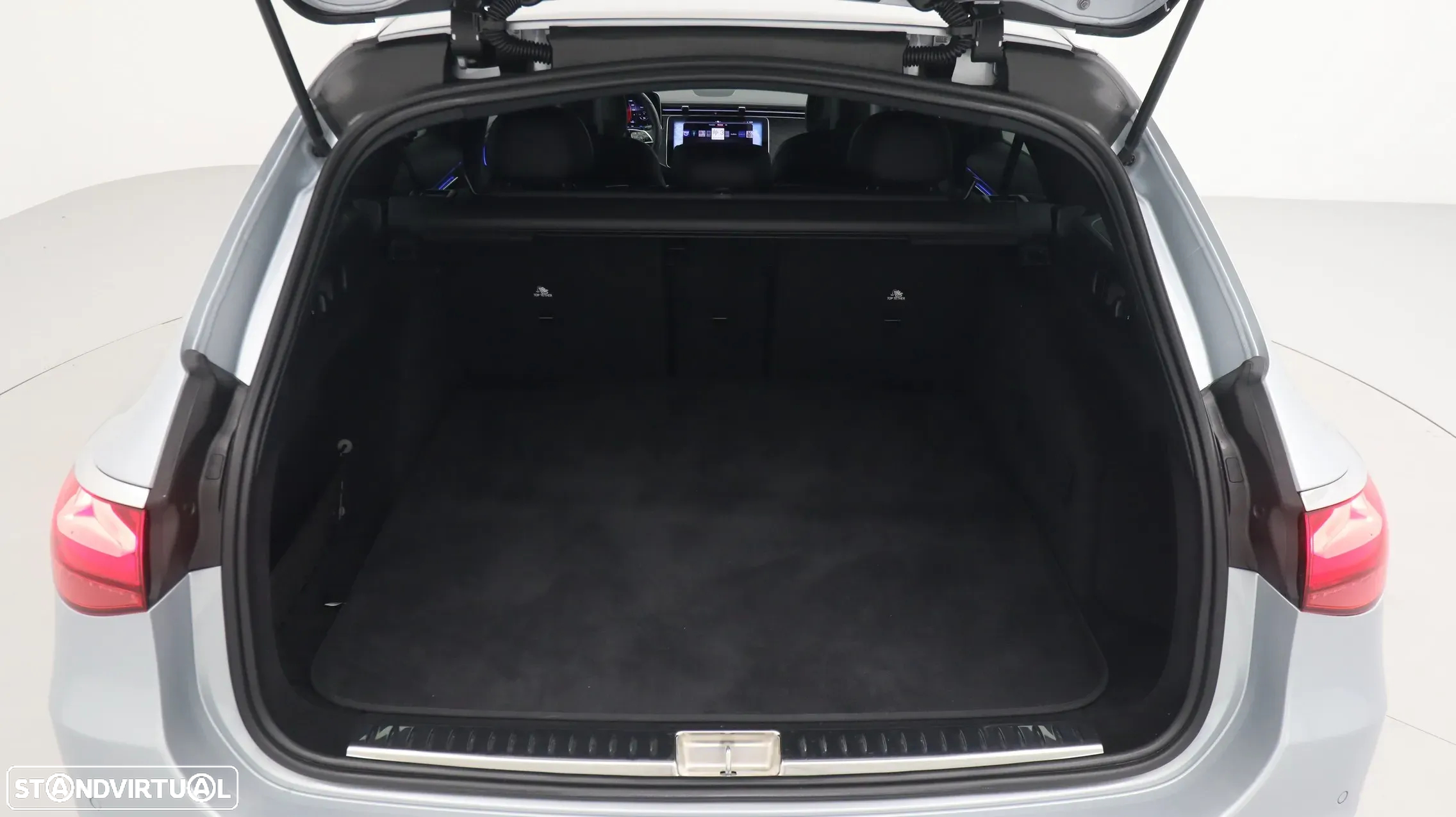 Mercedes-Benz E 220 d - 31
