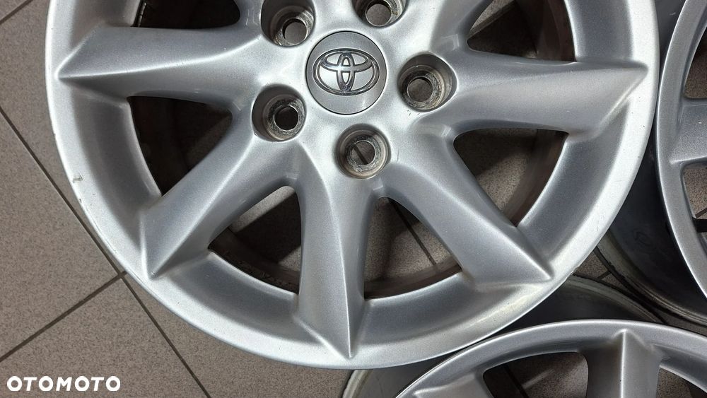 Felgi Aluminiowe 16 Toyota Auris Corolla 5x114.3 ET 45 - 12