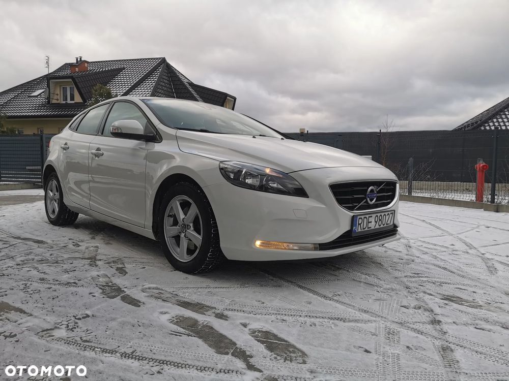 Volvo V40 T2 - 20