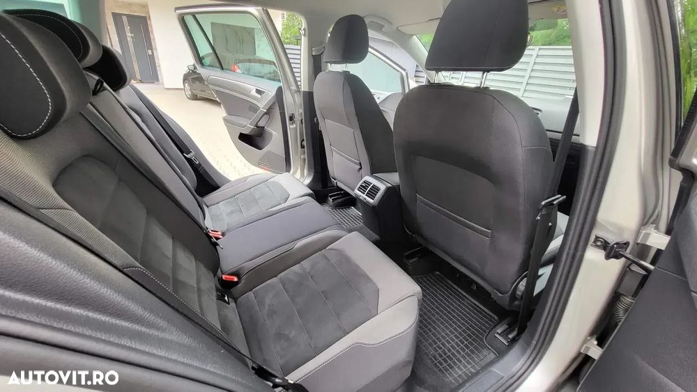 Volkswagen Golf 2.0 TDI (BlueMotion Technology) DSG Comfortline - 16