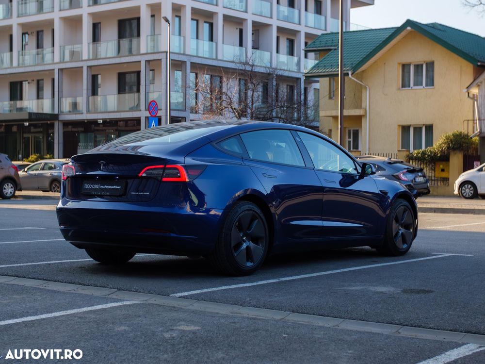 Tesla Model 3 Langstreckenbatterie Allradantrieb Dual Motor - 17