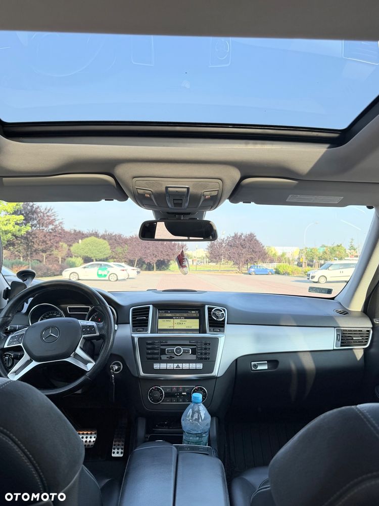 Mercedes-Benz ML 350 BlueTEC 4-Matic - 10