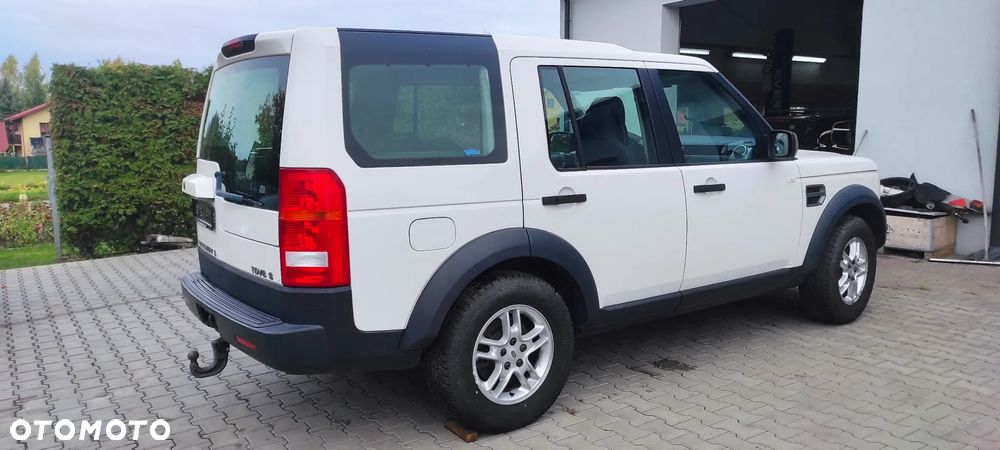 Land Rover Discovery 2009 photo 4
