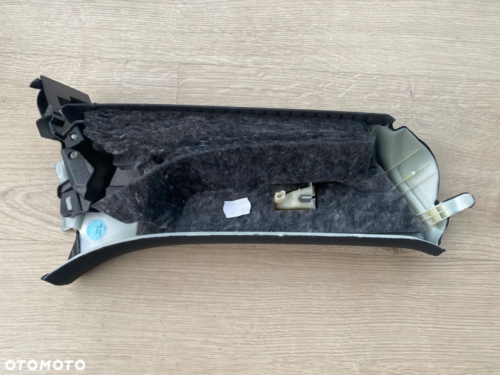 KOMPLET OSŁONA NAKŁADKA SŁUPKA CZARNA PRAWA LEWA AUDI A3 8V - 7