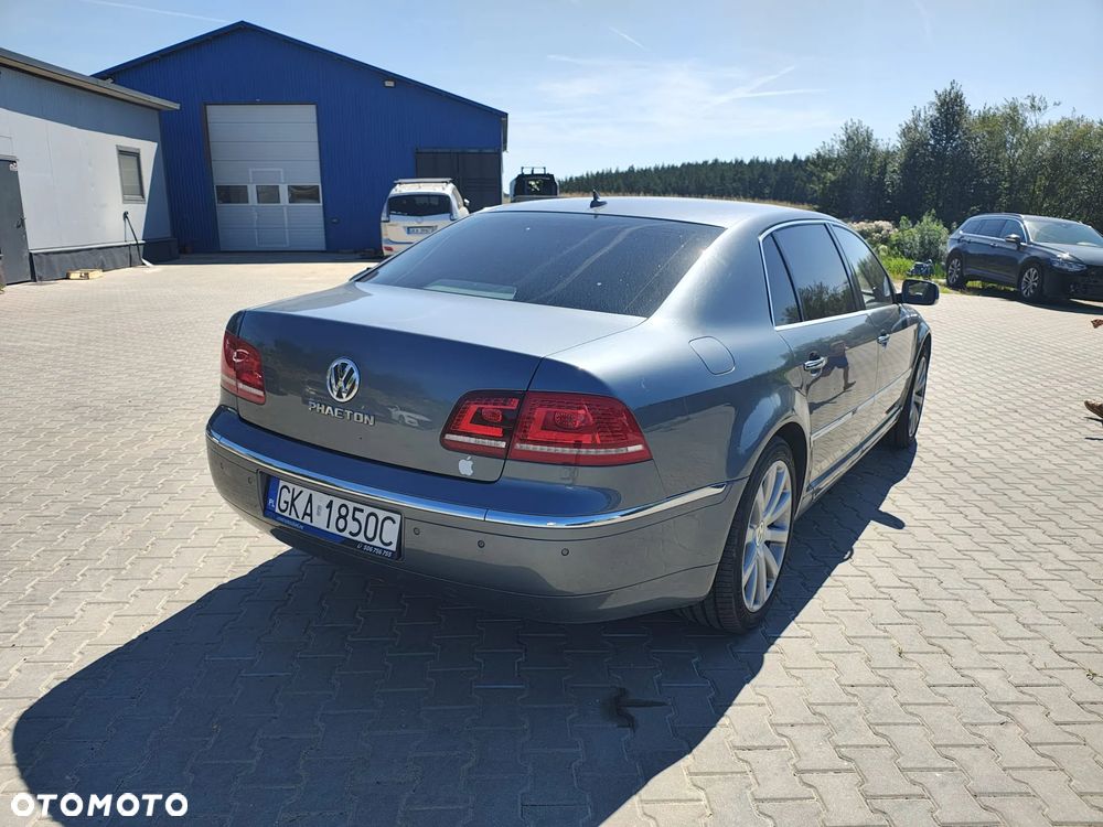 Volkswagen Phaeton 4.2 V8 4MOTION langer Radstand Automatik (5 Sitzer) - 9