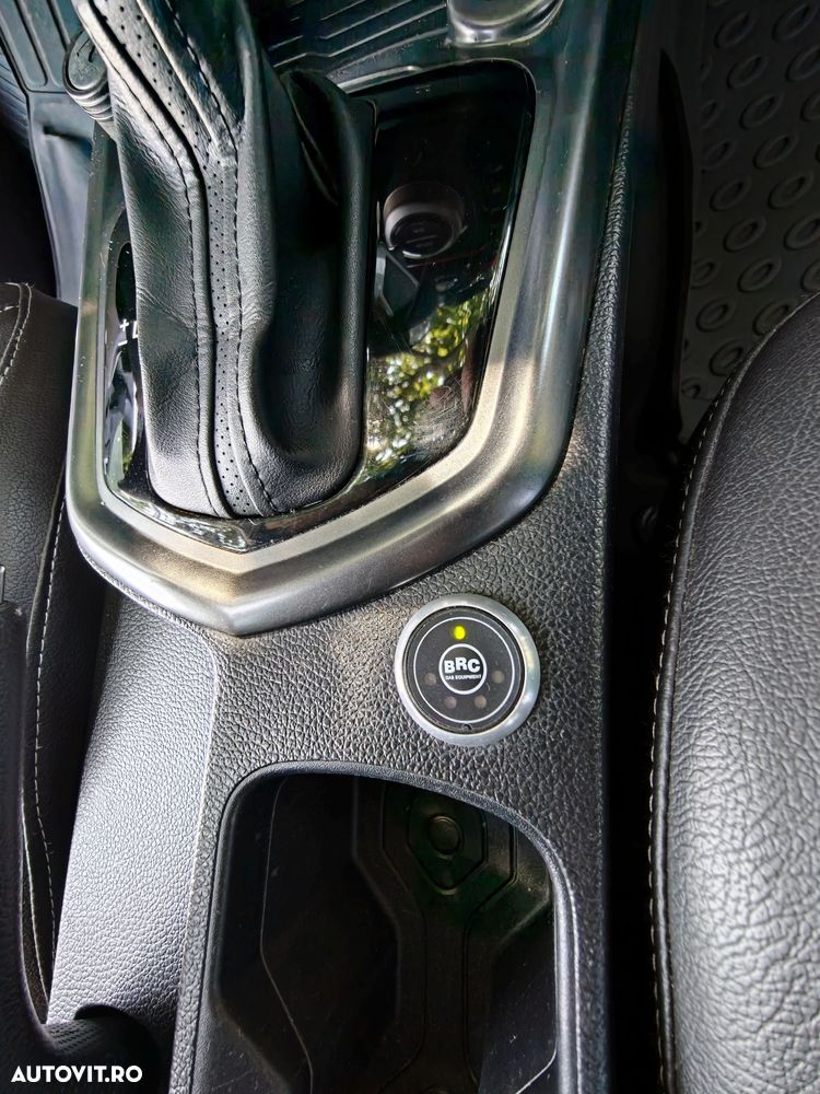 SsangYong XLV e-XGi 160 4WD Automatik Quartz - 9