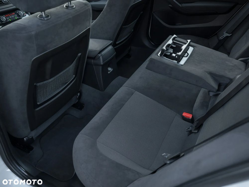 BMW X1 sDrive20d Sport Line - 27